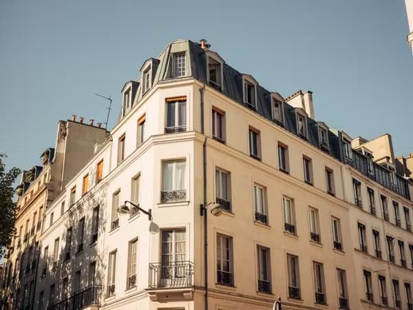 Immeubles — image de couverture